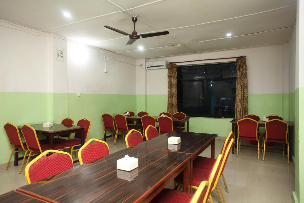 Oyo 705 Hotel De Namaste Surkhet Bagian luar foto